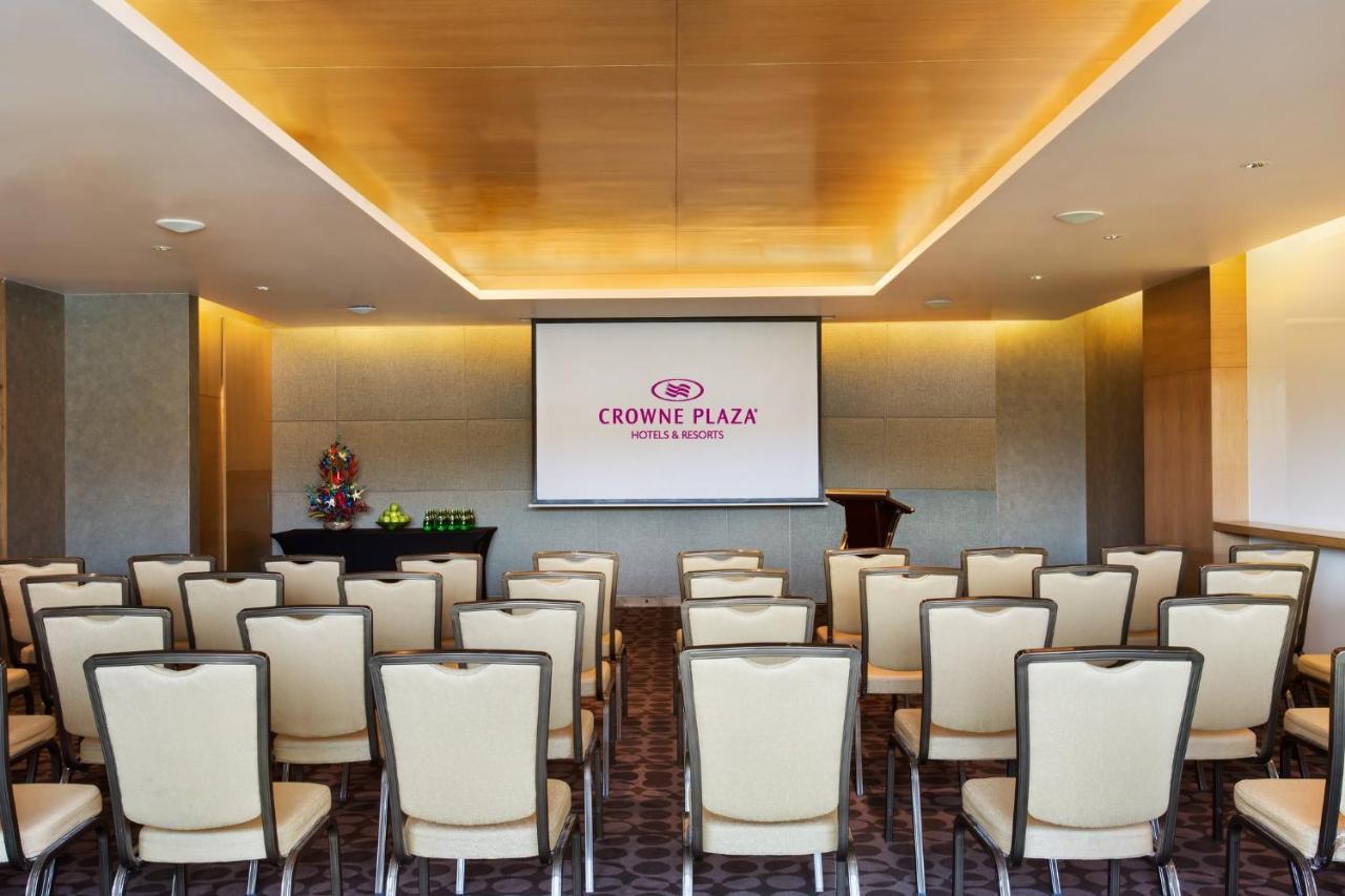Crowne Plaza Ahmedabad City Centre By Ihg Exteriör bild